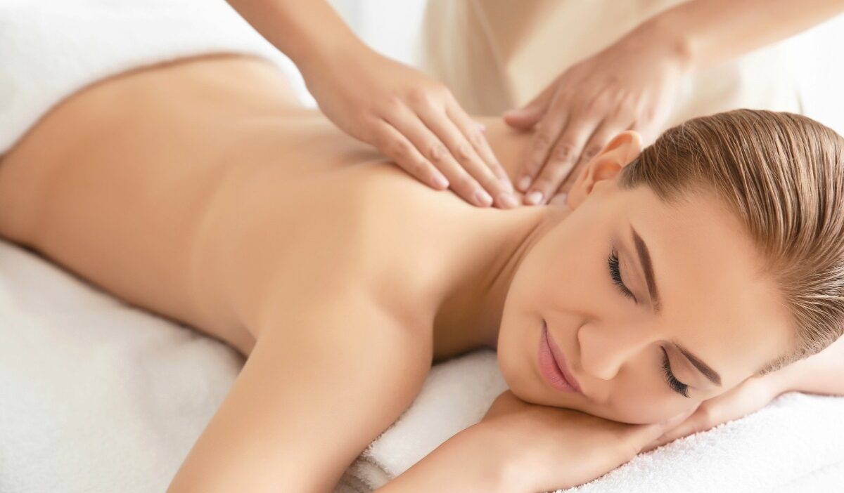 Kodėl masažai laikomi vienu efektyviausių būdų atsipalaiduoti?